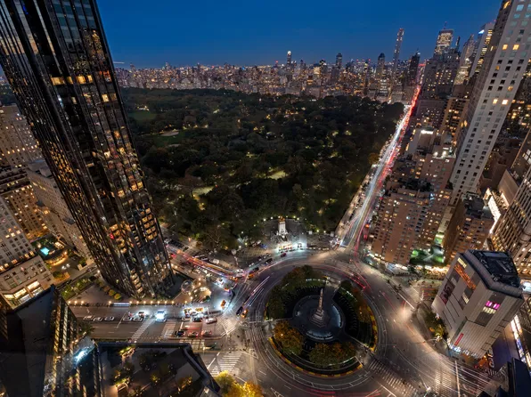 25 Columbus Circle image 23 of 47