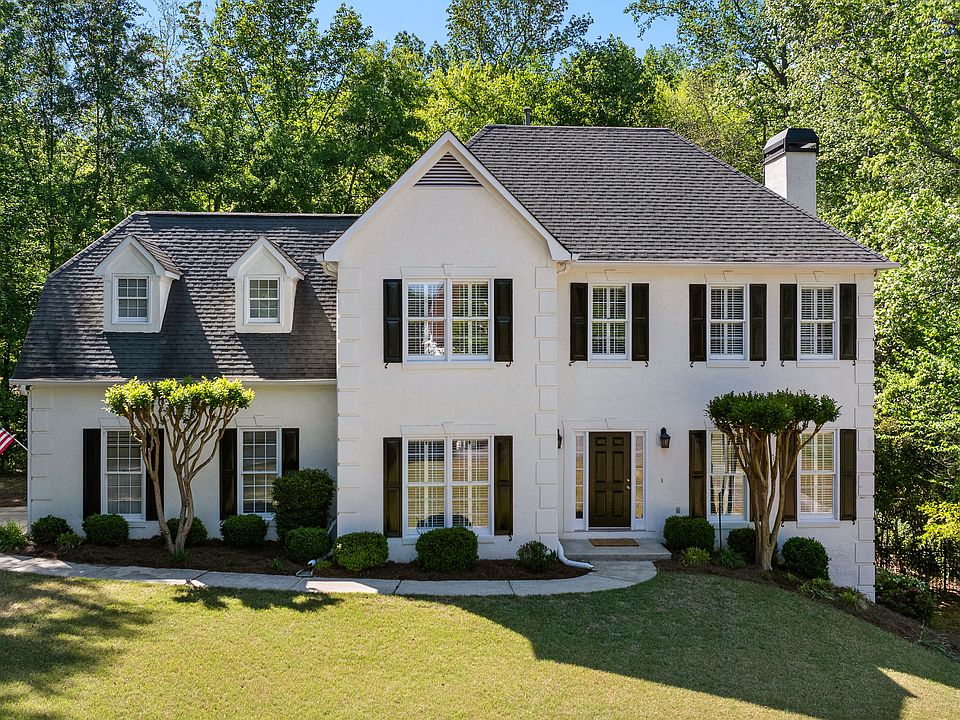1st image of 605 Coniston Ct