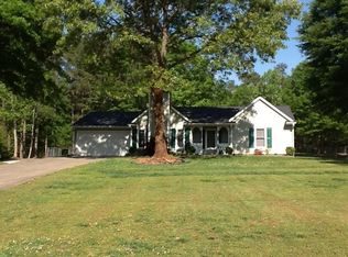 37 Quail Ct, Winder, GA 30680