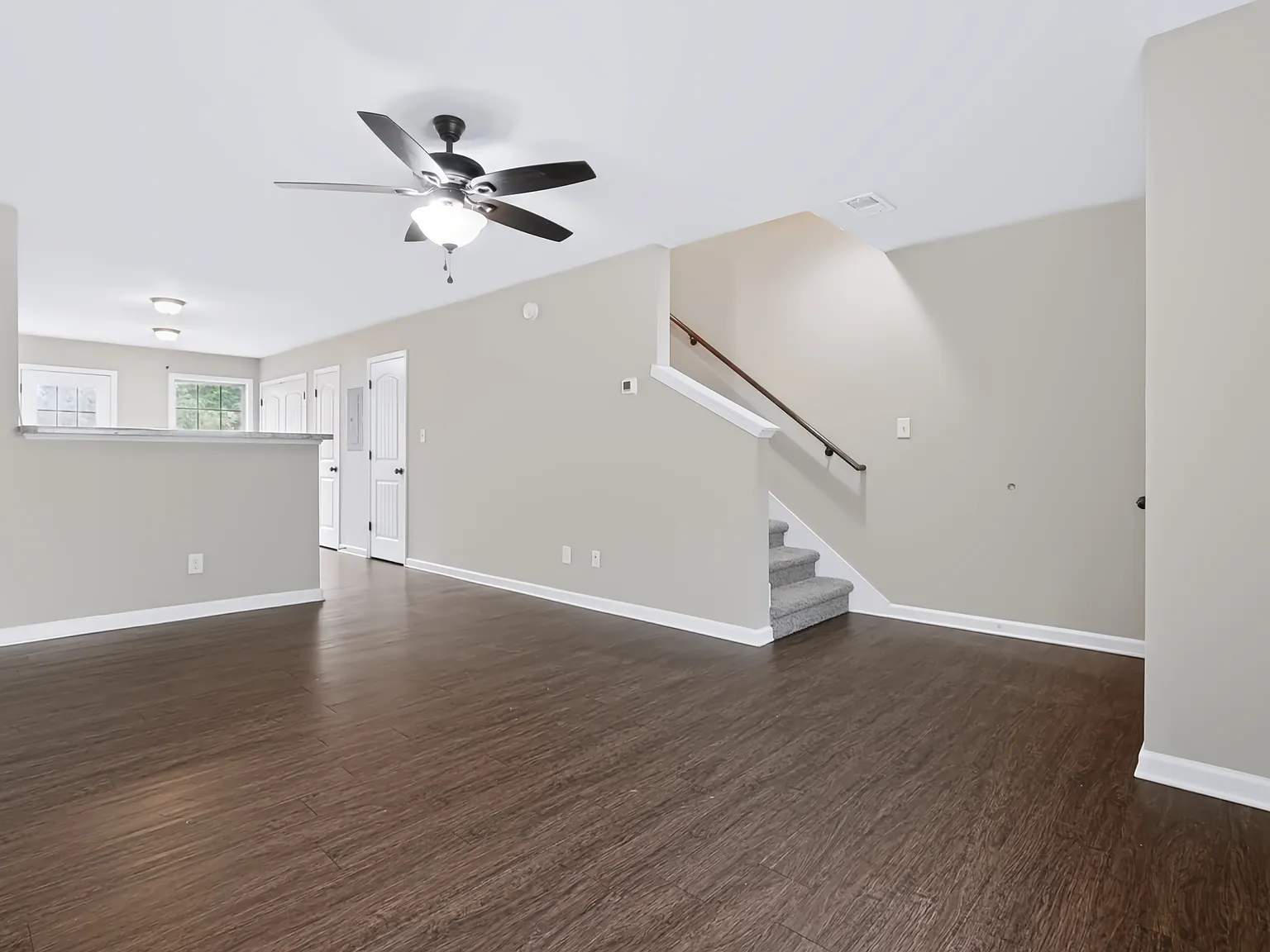 Fairview Lane — Photo 4