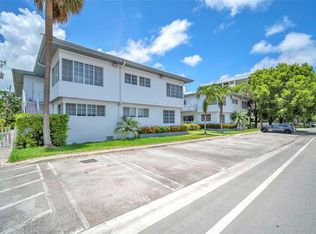 9280 Bay Harbor Ter APT 6, Bay Harbor Islands, FL 33154