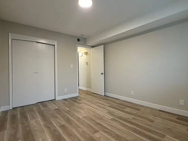 2119 Arbor St — Photo 12