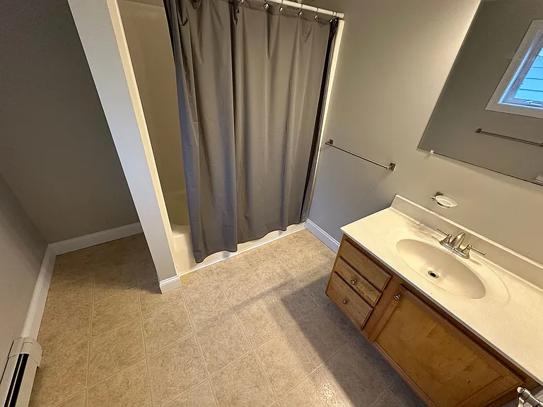 1044 North Ave #4 — Photo 20