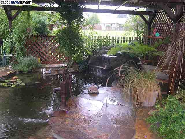 1st image of 1354 W Monterey Pl