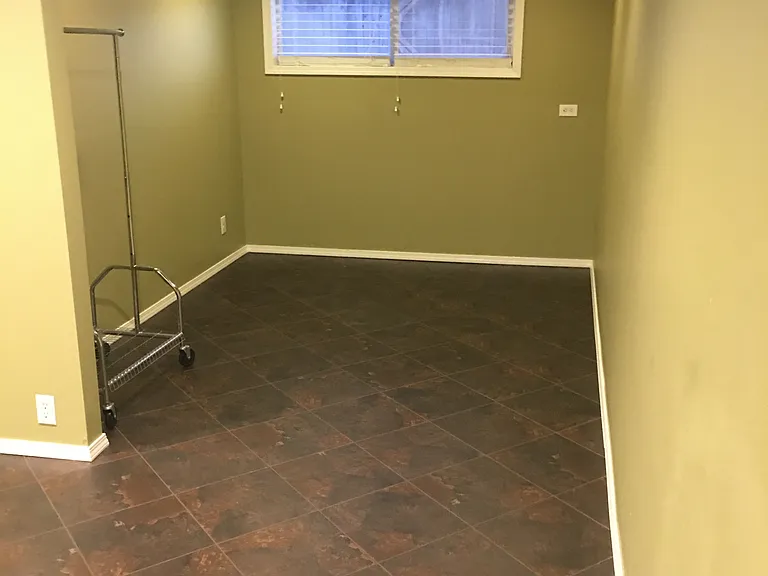 1015 E Hill Ave — Photo 10