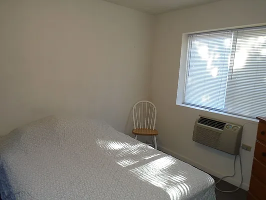 Rented by 18 REALTY | media 6