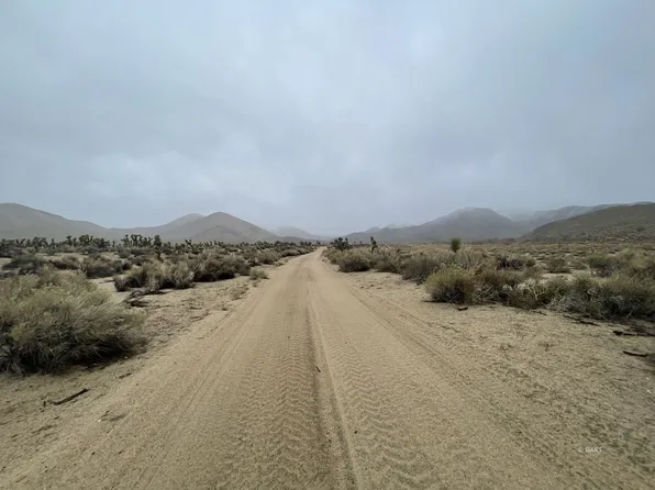 Lena Ln, Weldon, CA 93283