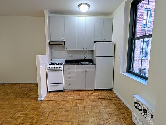 2nd image of 1480 York Ave APT 5H