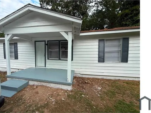 4244 Sunset Dr, Jackson, MS 39213