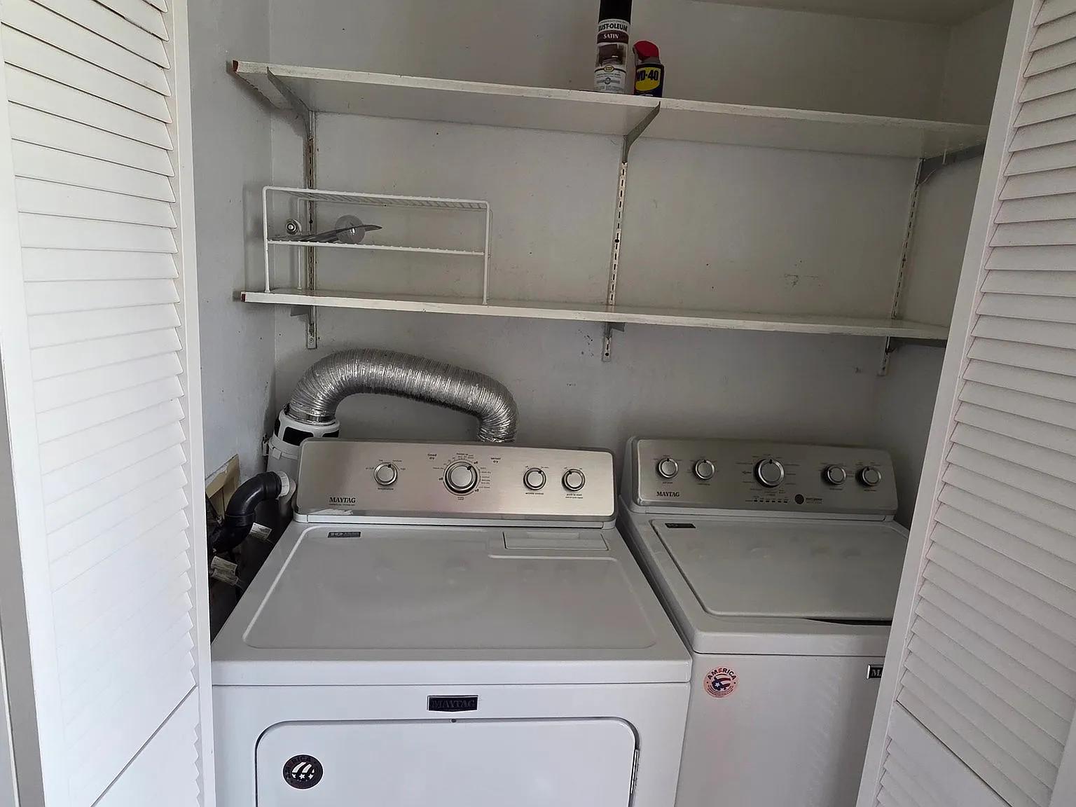 Cozy 2 Bed Townhouse in Lakewood | 1 Bath | Available 9/15 | $2000/mo — Photo 4