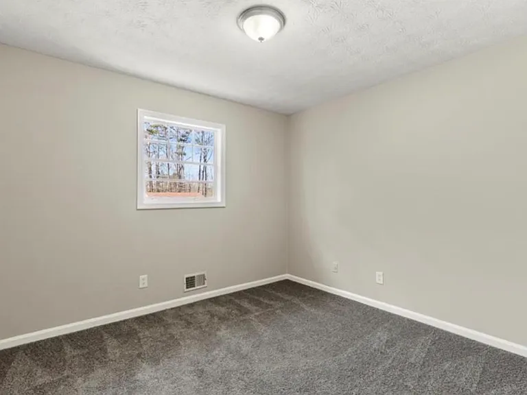 3800 Leisure Ln — Photo 11