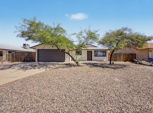 562 E HONDO Avenue, Apache Junction, AZ 85119