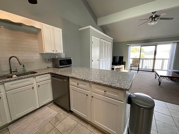 5th image of 1880 Colony Dr. #11-O