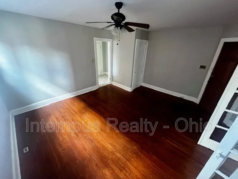 1 bed, 1.0 bath, 724 sqft, $925 — Photo 4