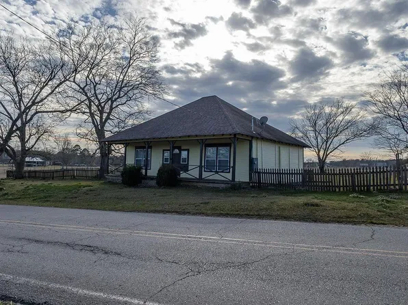 7301 Fairplay Rd, Benton, AR 72019