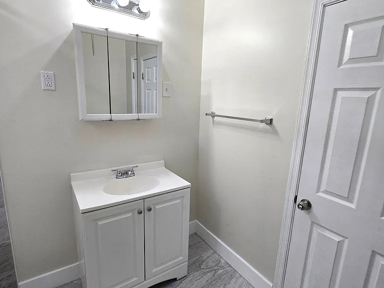 5622 Willows Ave — Photo 16