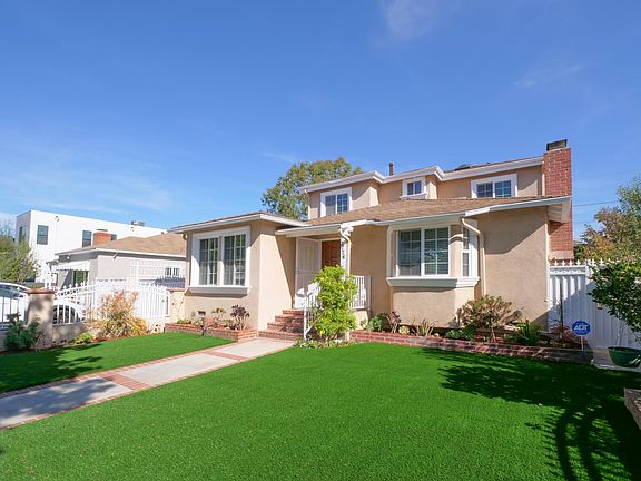 3rd image of 3776 Rosewood Ave