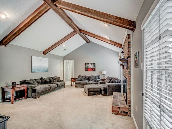 3rd image of 5870 Sweet Oak Cv