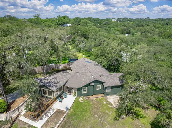210 Harvard St, San Marcos, TX 78666
