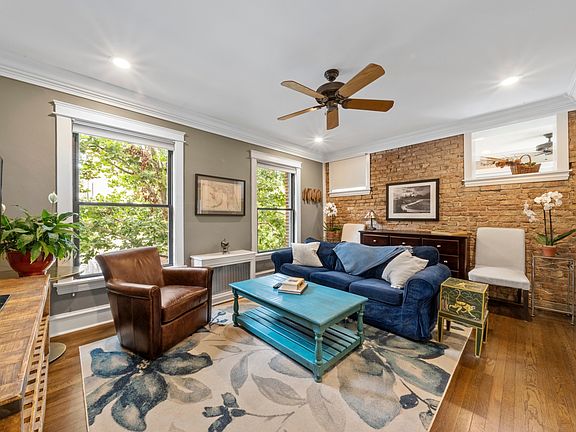4th image of 621 W Cornelia Ave #2
