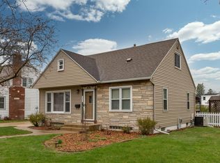 939 8th Ave NE, Rochester, MN 55906