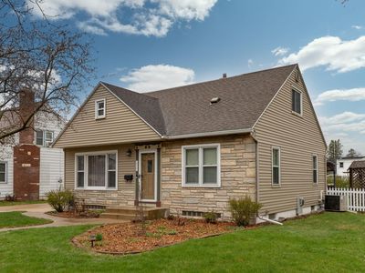 939 8th Ave NE, Rochester, MN, 55906