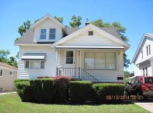 22421 Normandy Ave, Eastpointe, MI 48021