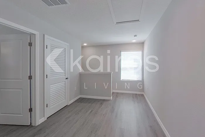 8616 SW 44th Ct — Photo 9