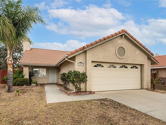 2nd image of 1093 Merced Way