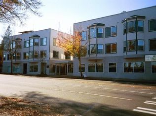 9425 35th Ave NE, Seattle, WA 98115