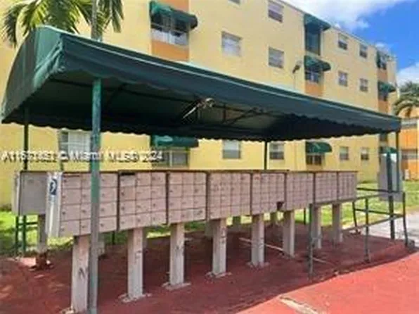 666 W 81st St APT 224, Hialeah, FL 33014