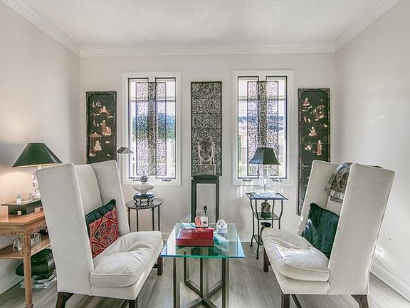 4th image of 1552 Highland Park Dr N #7