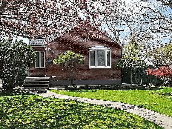 4th image of 8204 247th St