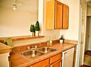 35 Ih, Kyle, TX 78640