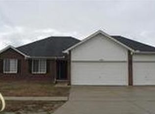 45241 Angie Dr, Macomb, MI 48042