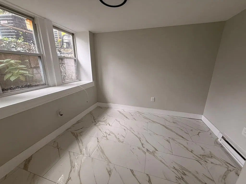 3 bed, $2,000 — Photo 4
