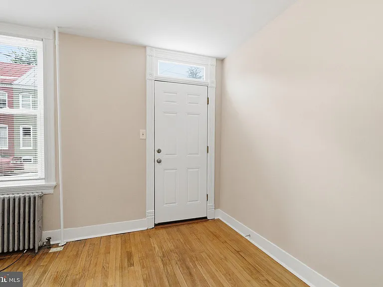 403 W South St #A — Photo 6