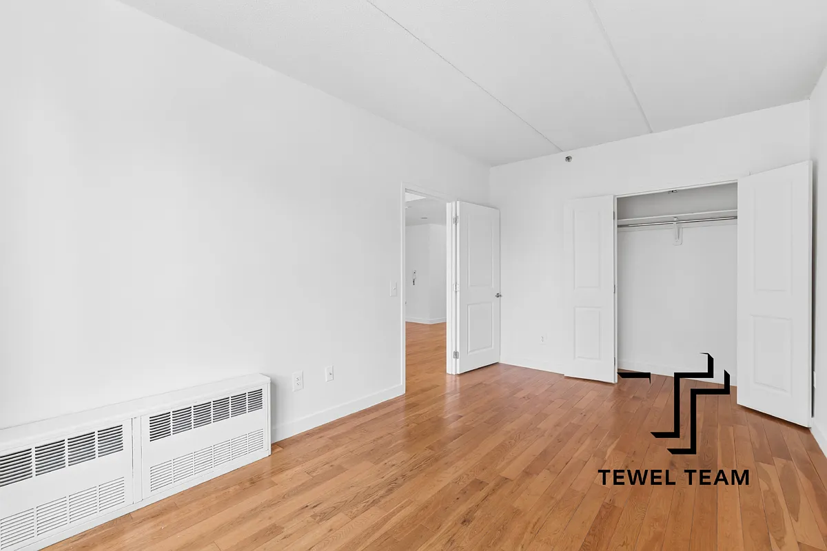 6 West 139th Street — Photo 2