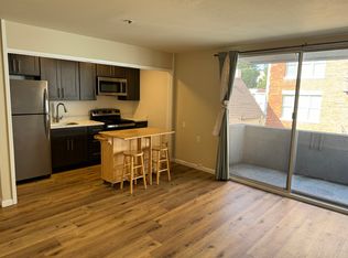 420 Perkins St, Oakland, CA 94610