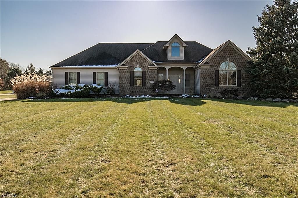 23785 Redfern Rd, Columbia Station, OH 44028 Zillow