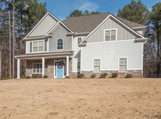 221 Bantry Park Dr, Newnan, GA 30263