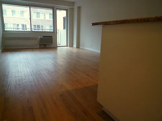 Rented by Stonehenge NYC LLC | media 17