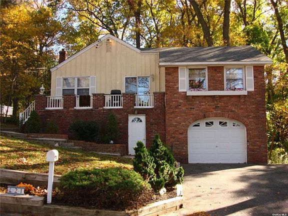 4th image of 21 Blanchard Dr