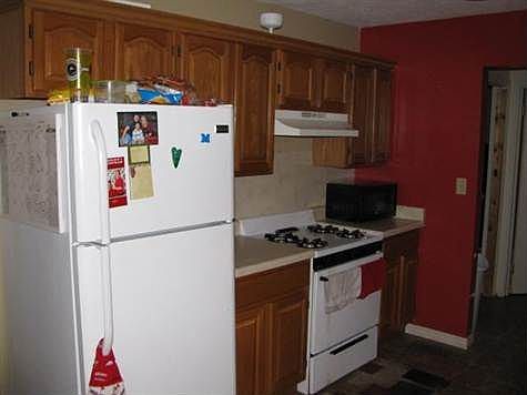 5th image of 1220 N Estes Ave
