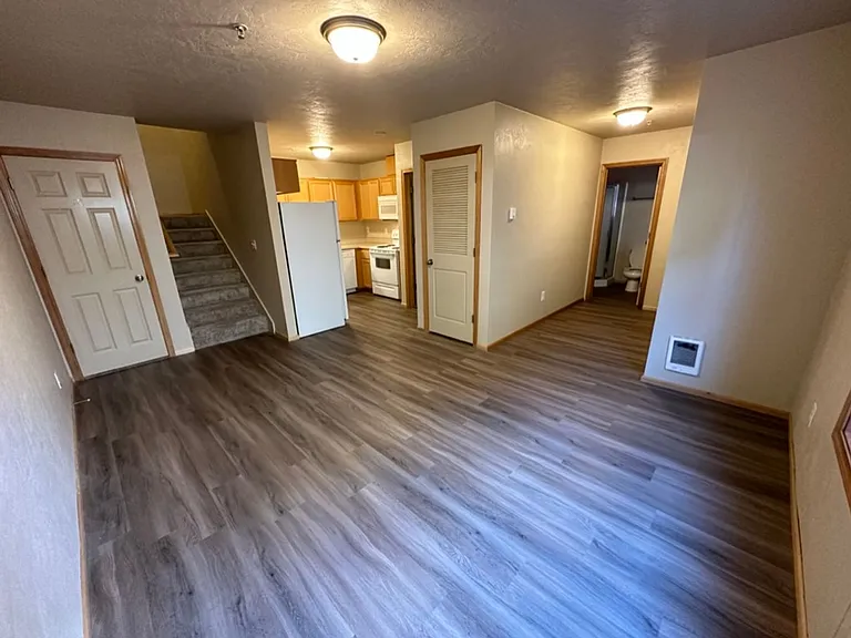 527 W 10th Ave #531 — Photo 9