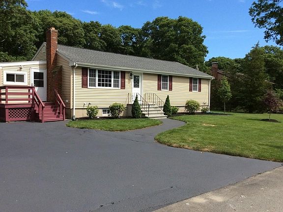 2nd image of 72 Connell Dr