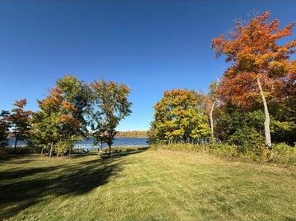 19746 Hideaway Cove Dr SE, Erskine, MN 56535