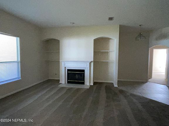 3rd image of 1594 HARVEST COVE Drive