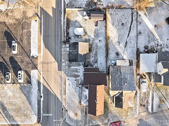 4th image of 419 S Columbus St