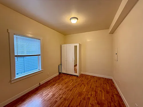 4429 Rainier Ave S Photo 1